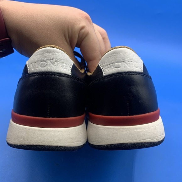 Vionic Carmen Black Sneaker Comfort Casual Shoes Women's - Size 8 - Picture 4 of 8